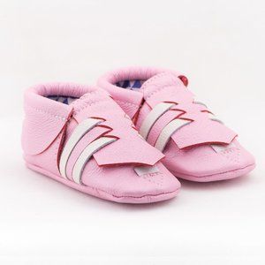 bubble gum pink adjustable moccasins
